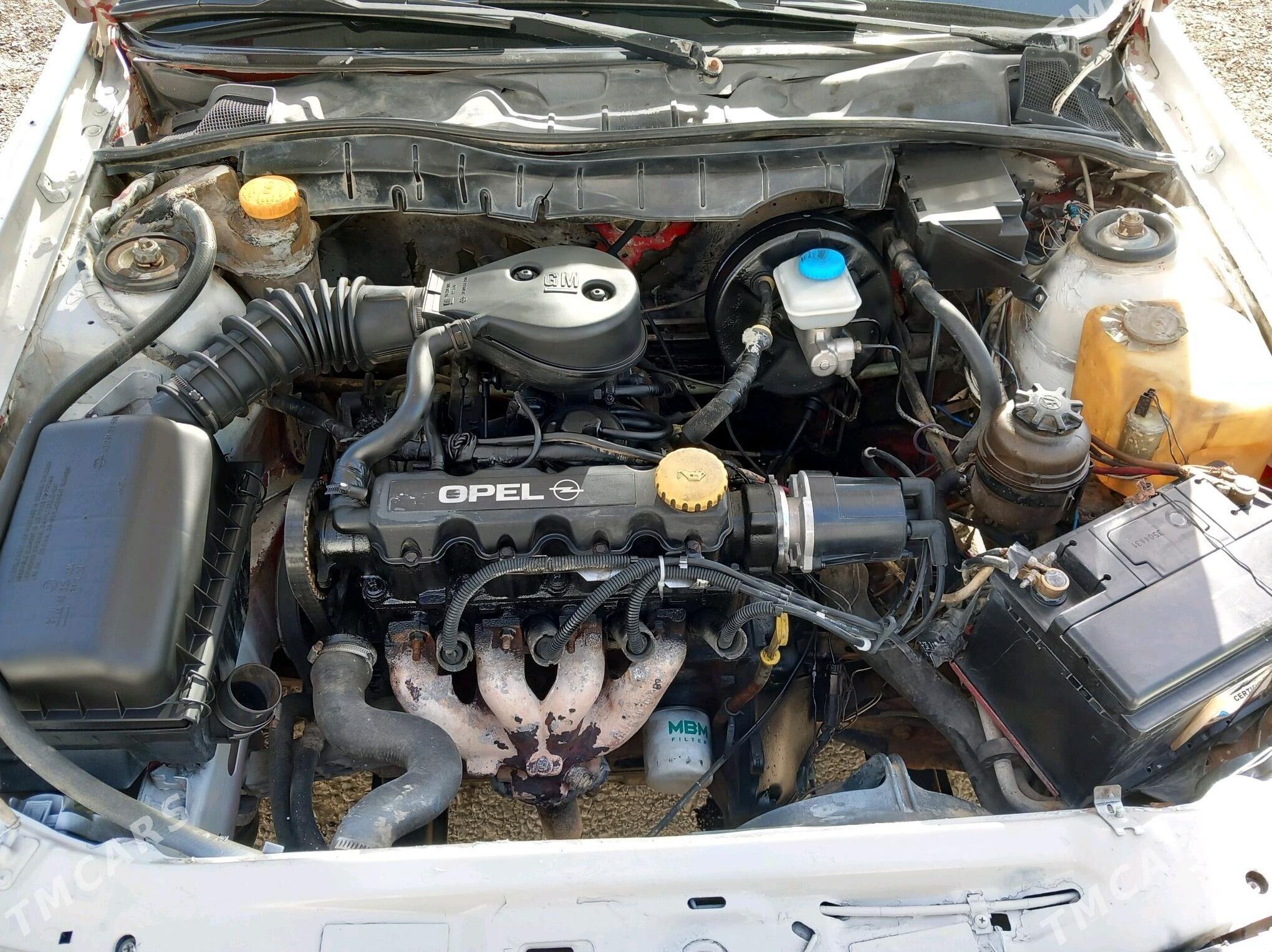 Opel Vectra 1989 - 35 000 TMT - Änew - img 8