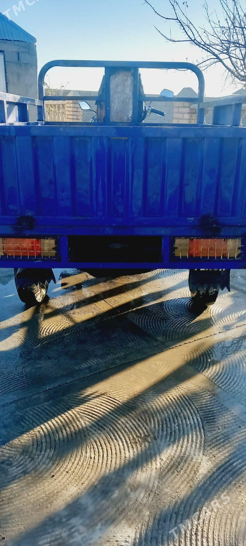 Fekon FK150-8G 2016 - 18 000 TMT - Bäherden - img 3