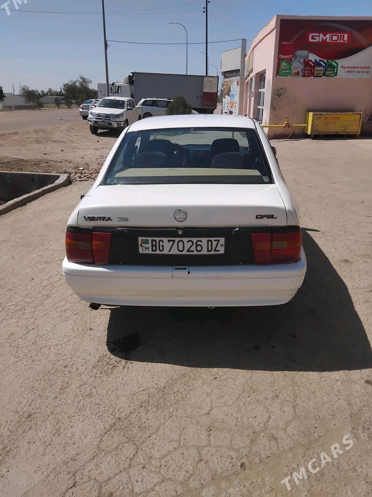 Opel Vectra 1992 - 32 000 TMT - Гурбансолтан Едже - img 4