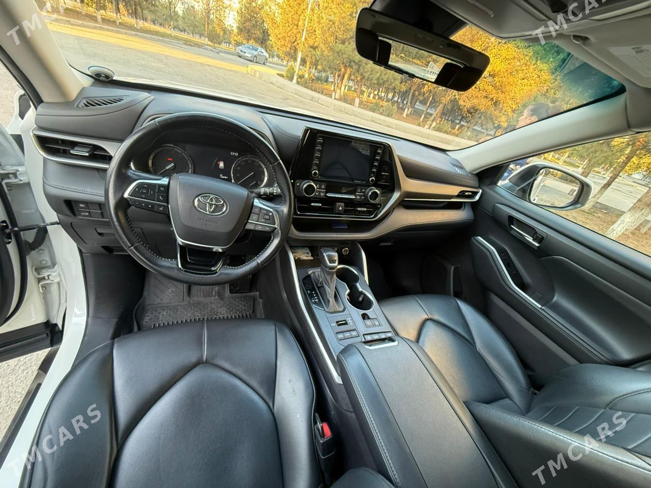 Toyota Highlander 2021 - 500 000 TMT - Aşgabat - img 2