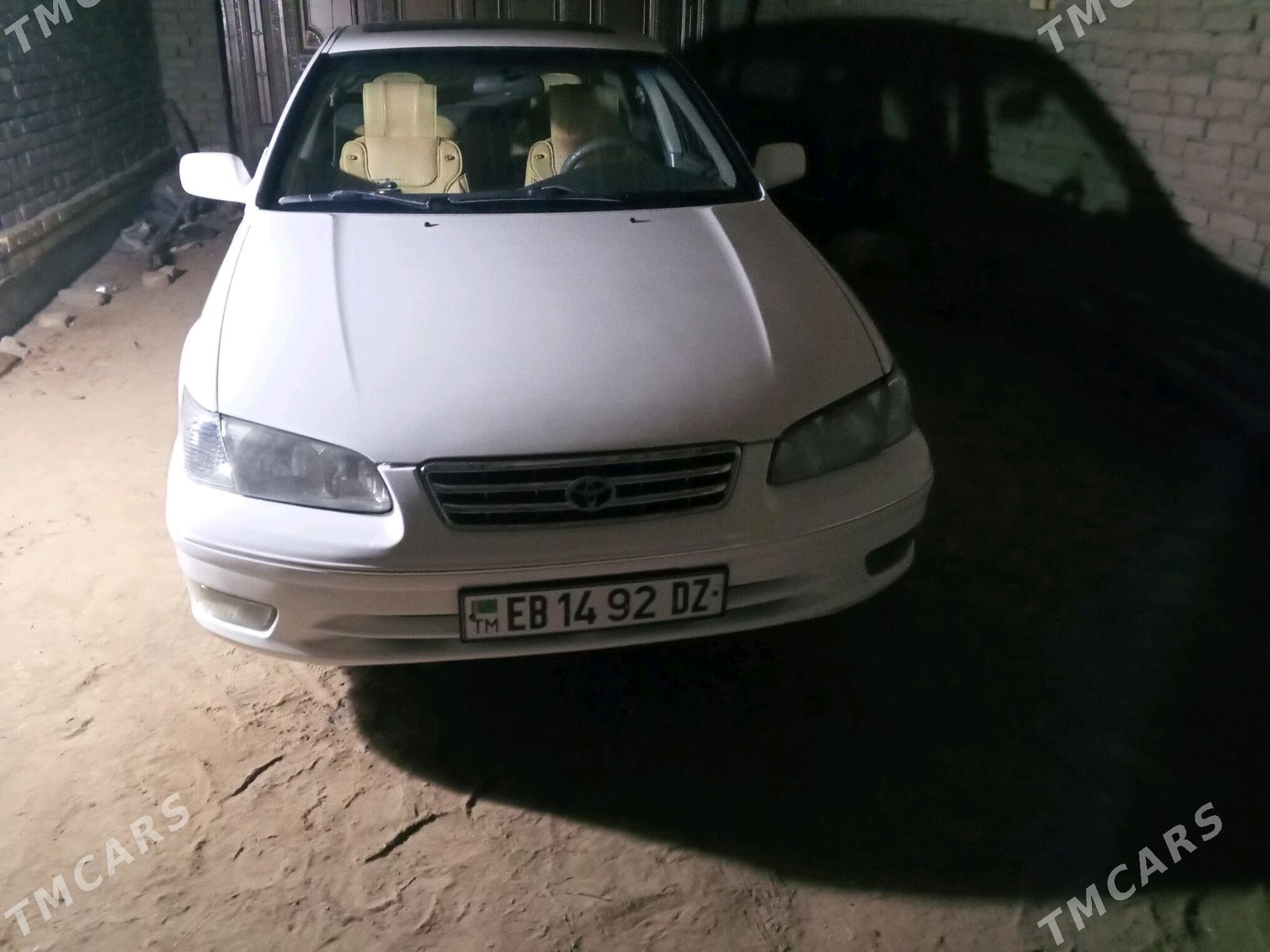 Toyota Camry 2001 - 160 000 TMT - Şabat etr. - img 2