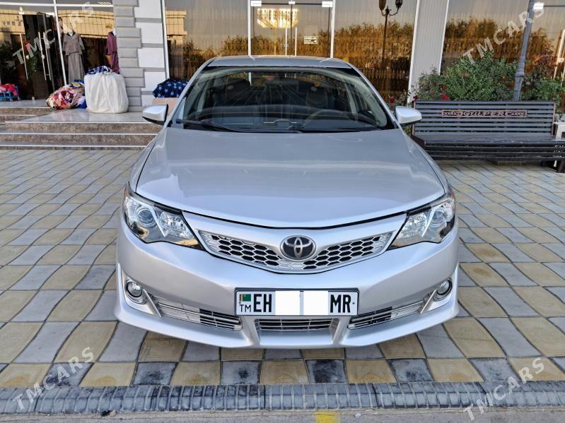 Toyota Camry 2014 - 200 000 TMT - Мары - img 3