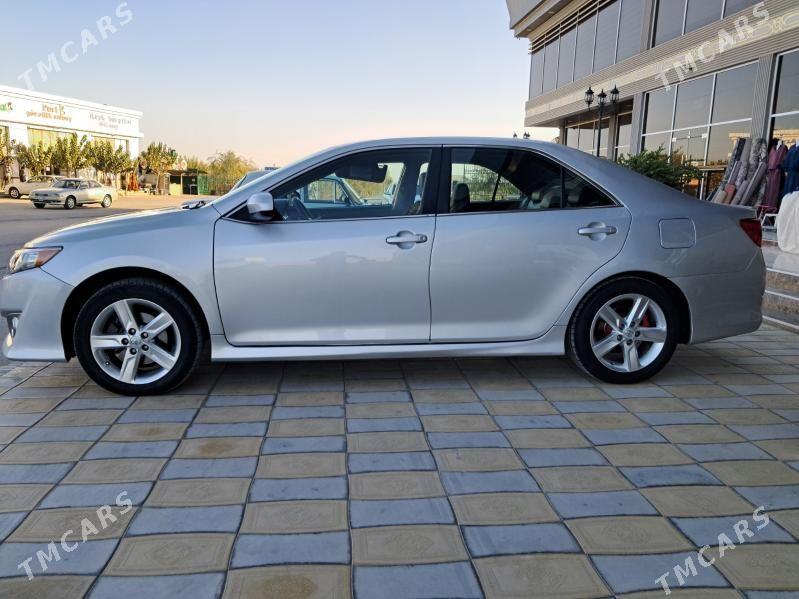 Toyota Camry 2014 - 200 000 TMT - Мары - img 4