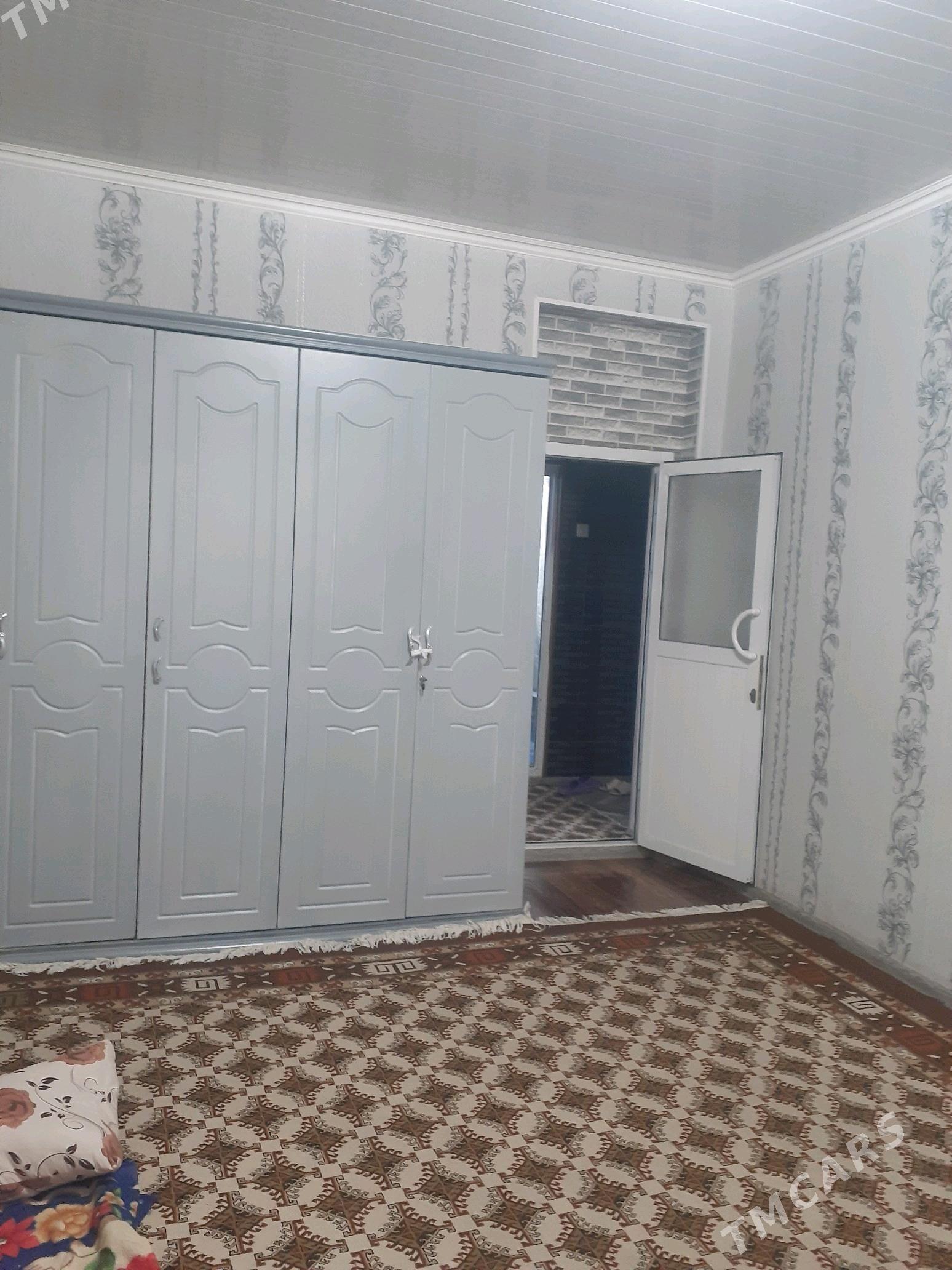 arenda jay - Mary - img 2