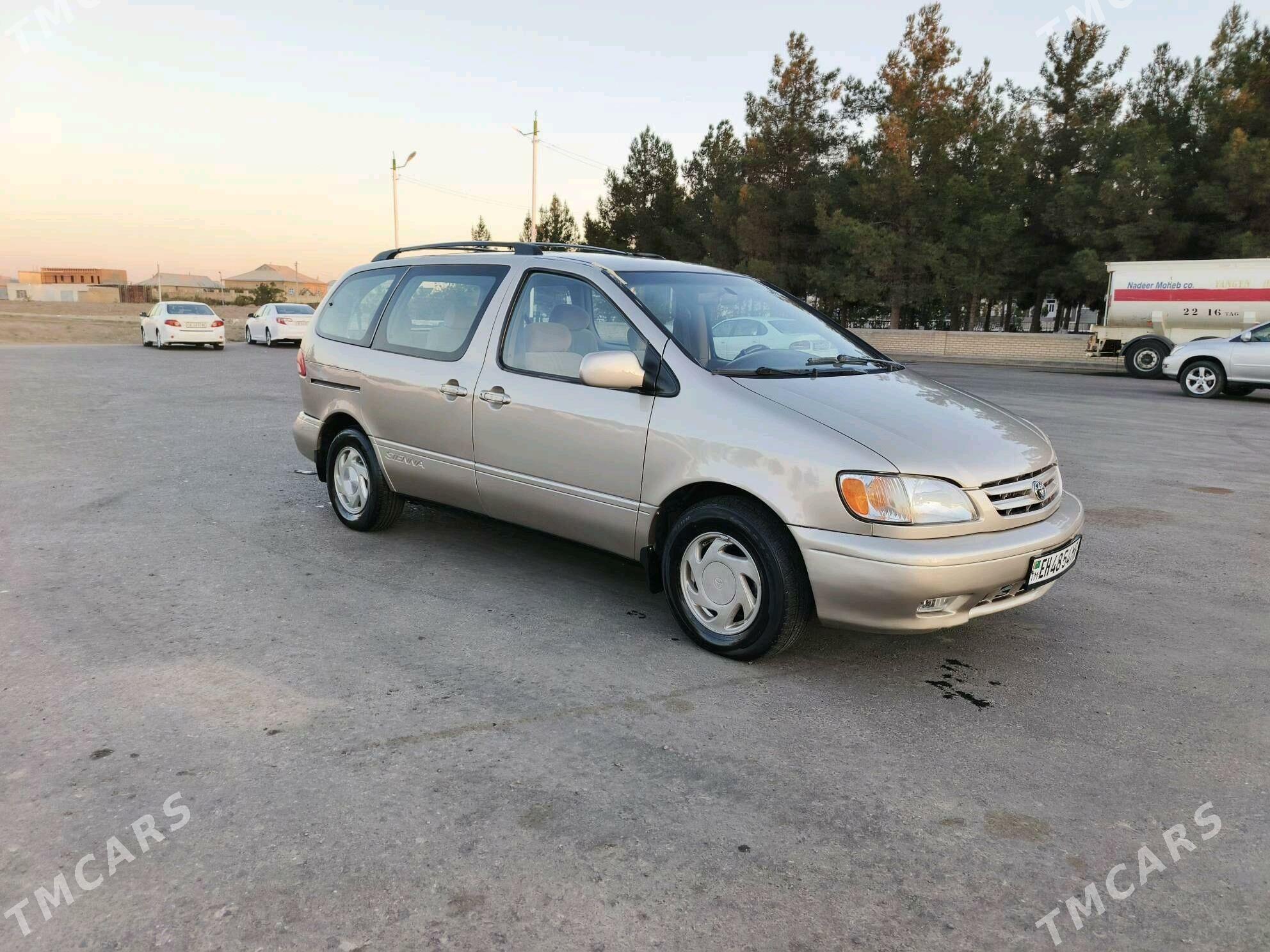 Toyota Sienna 2003 - 155 000 TMT - Мары - img 10