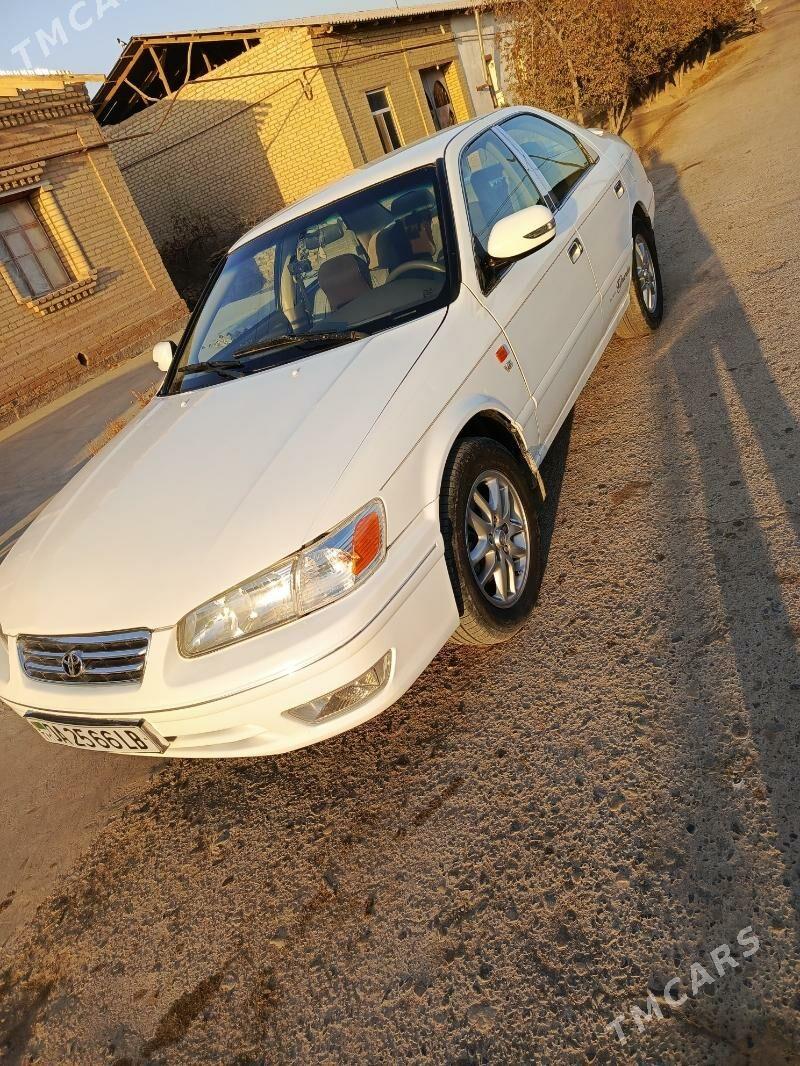 Toyota Camry 1998 - 130 000 TMT - Дянев - img 4