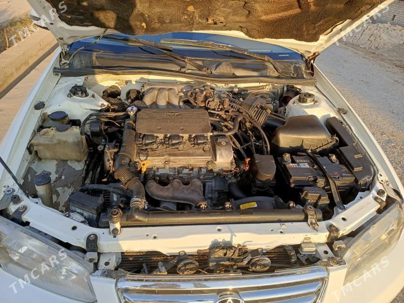 Toyota Camry 1998 - 130 000 TMT - Дянев - img 5