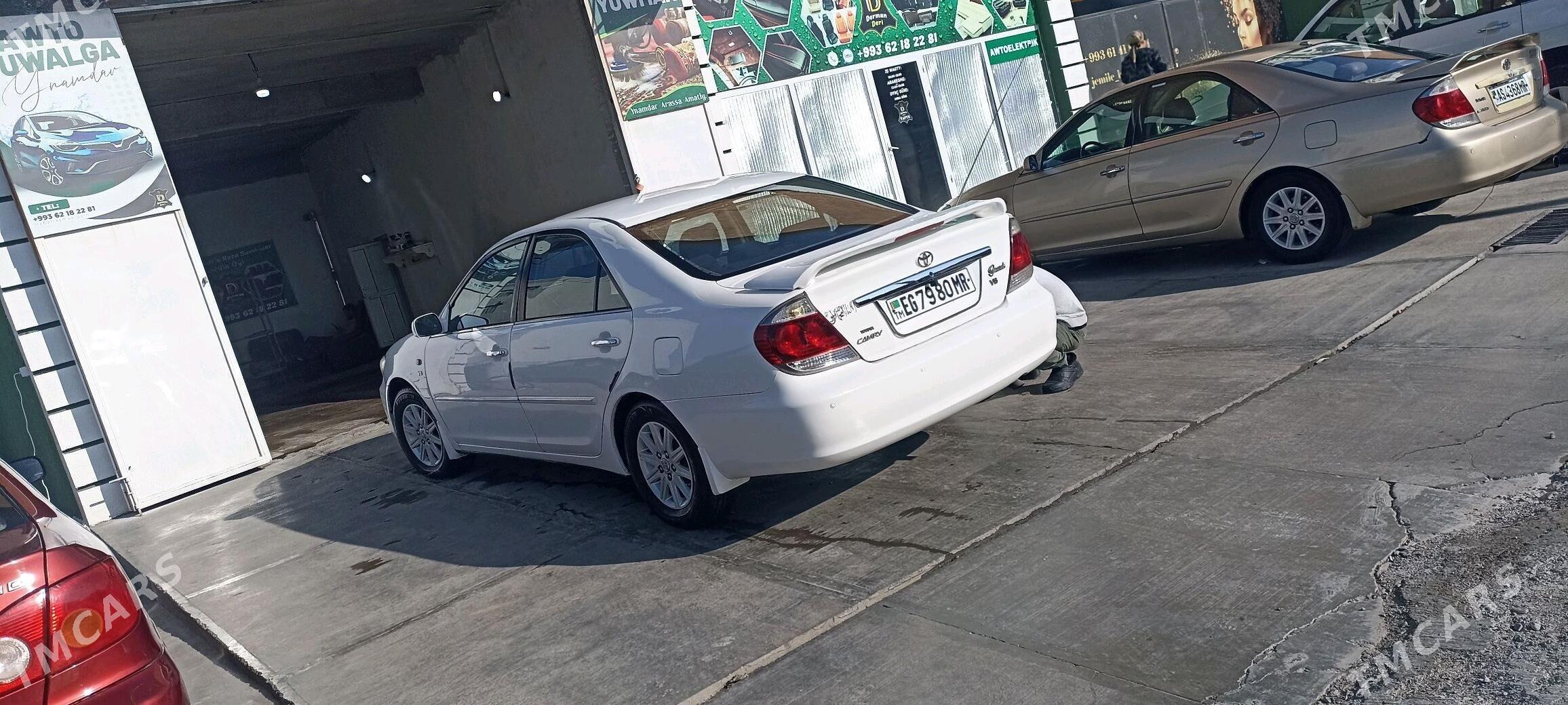 Toyota Camry 2004 - 158 000 TMT - Мары - img 1