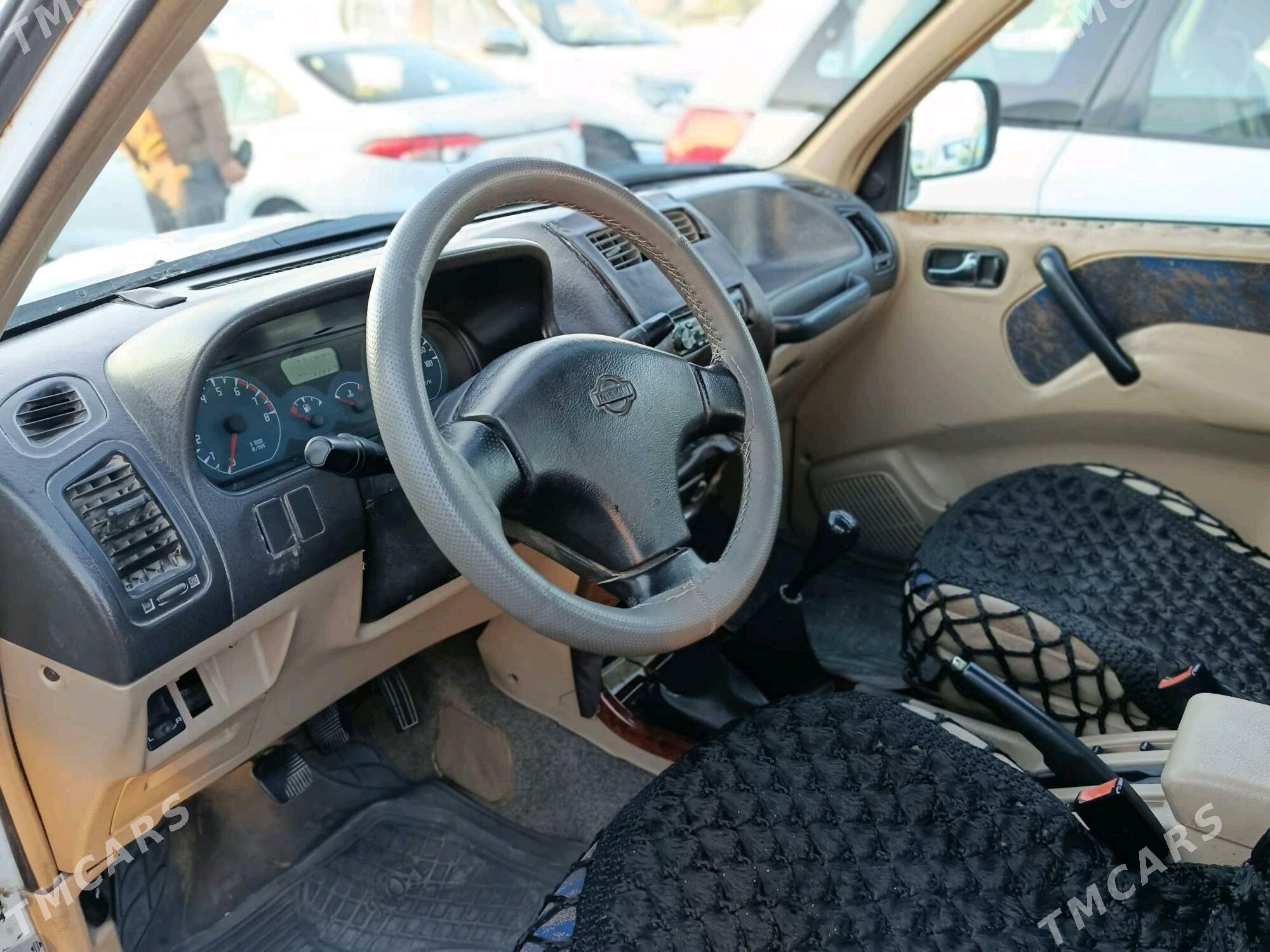 Nissan Terrano 2000 - 65 000 TMT - Бузмеин - img 6