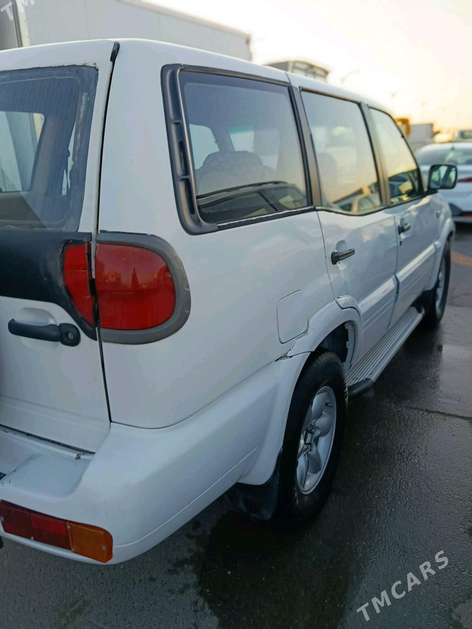 Nissan Terrano 2000 - 65 000 TMT - Бузмеин - img 4