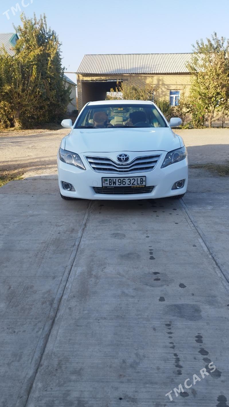 Toyota Camry 2009 - 145 000 TMT - Garabekewül - img 2