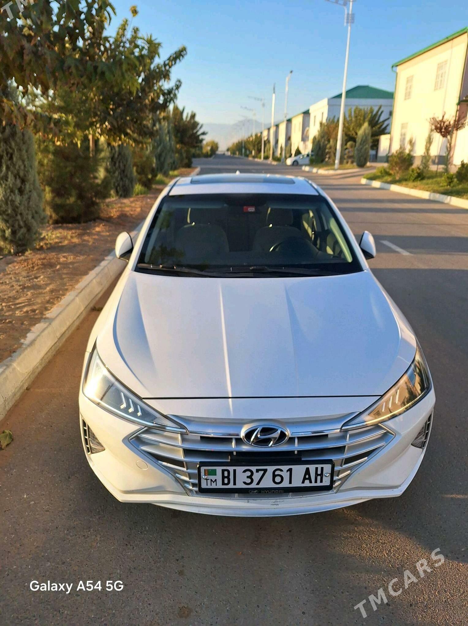 Hyundai Elantra 2020 - 250 000 TMT - Гёкдепе - img 7