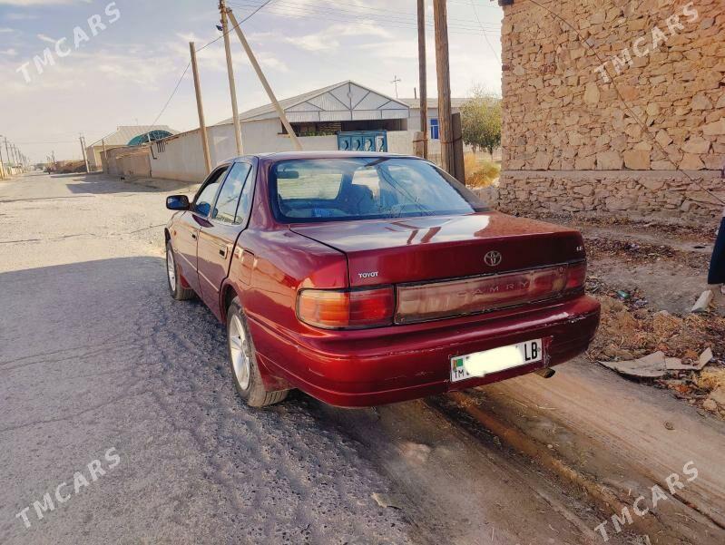 Toyota Camry 1993 - 75 000 TMT - Köýtendag - img 5