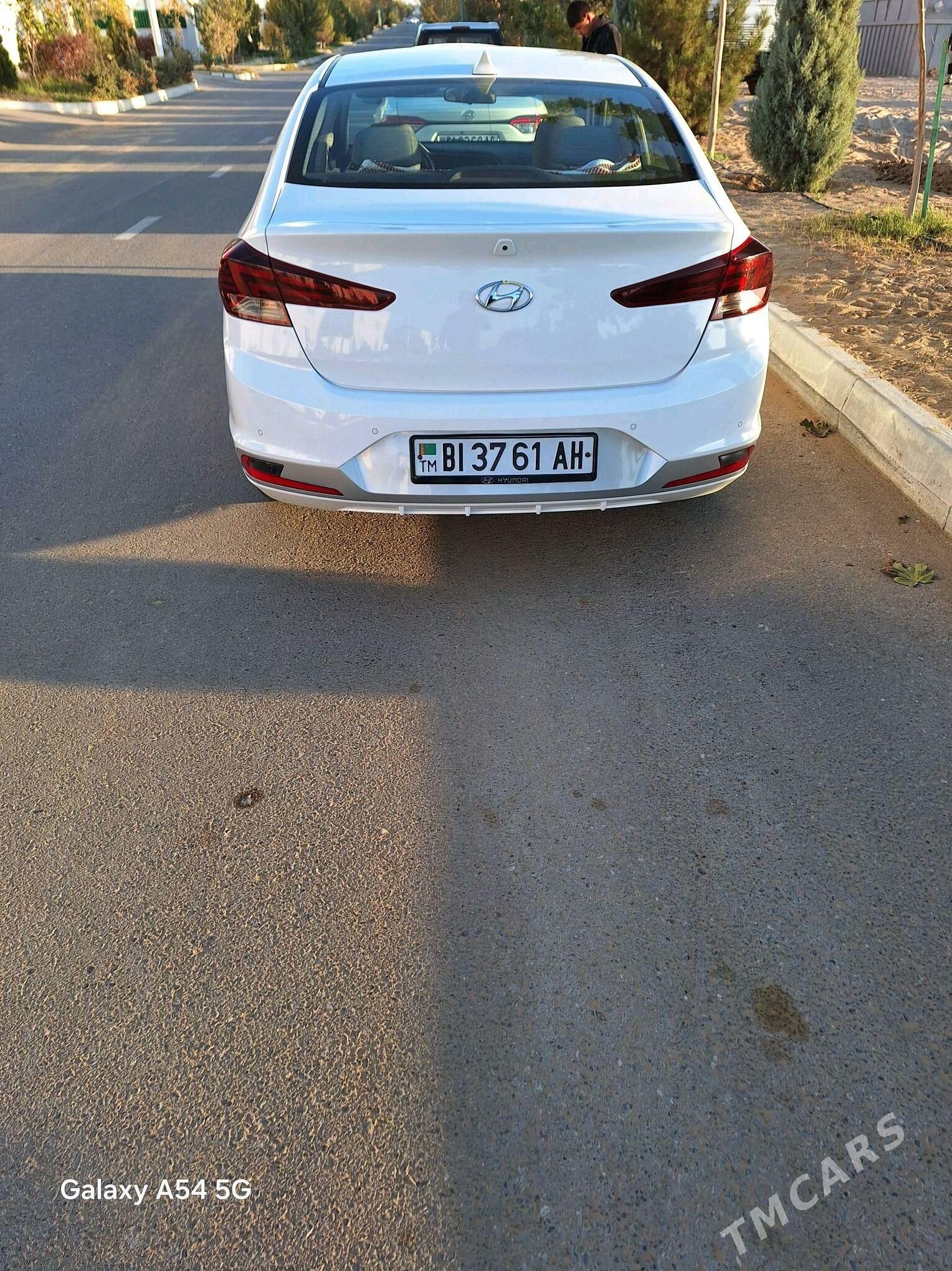 Hyundai Elantra 2020 - 250 000 TMT - Гёкдепе - img 6