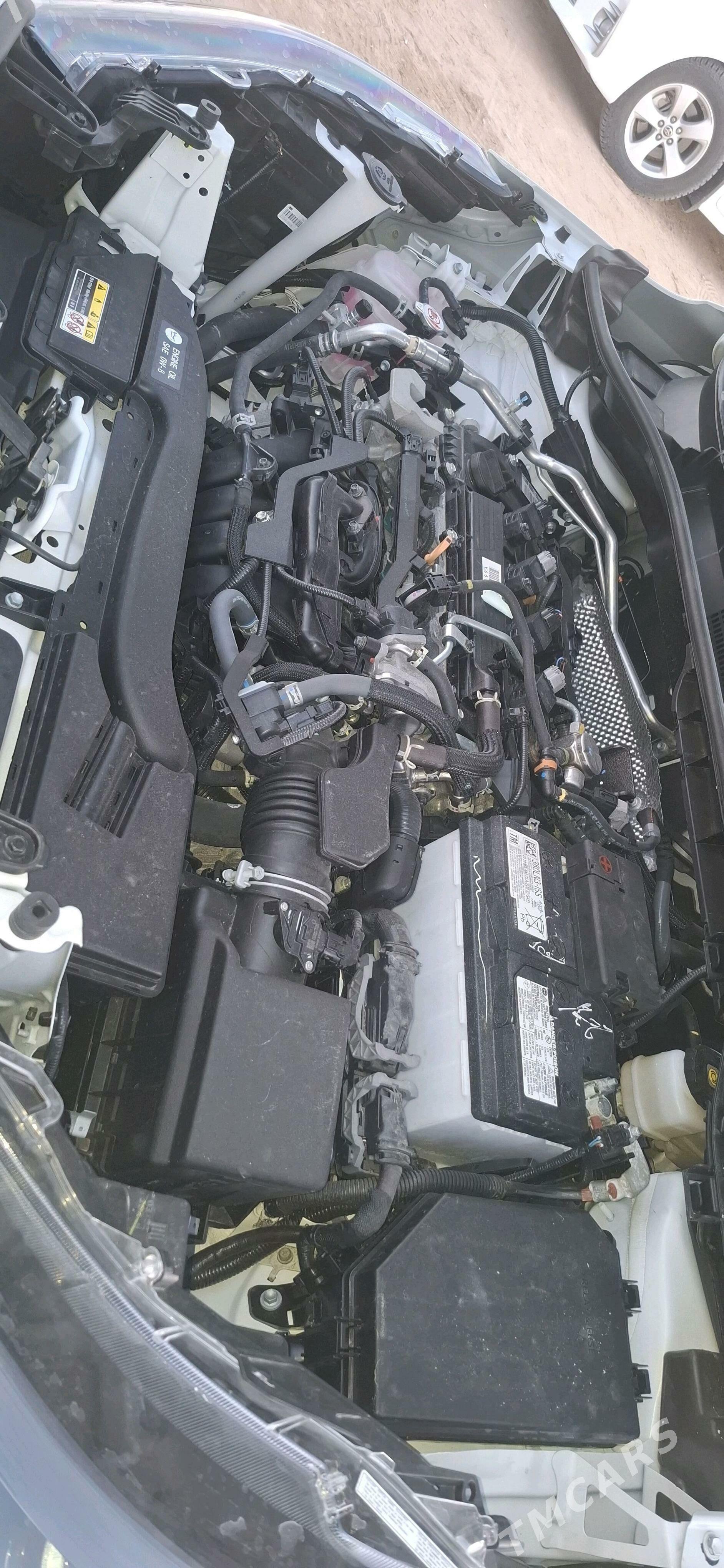 Toyota Corolla Cross 2025 - 380 000 TMT - Ходжамбаз - img 3