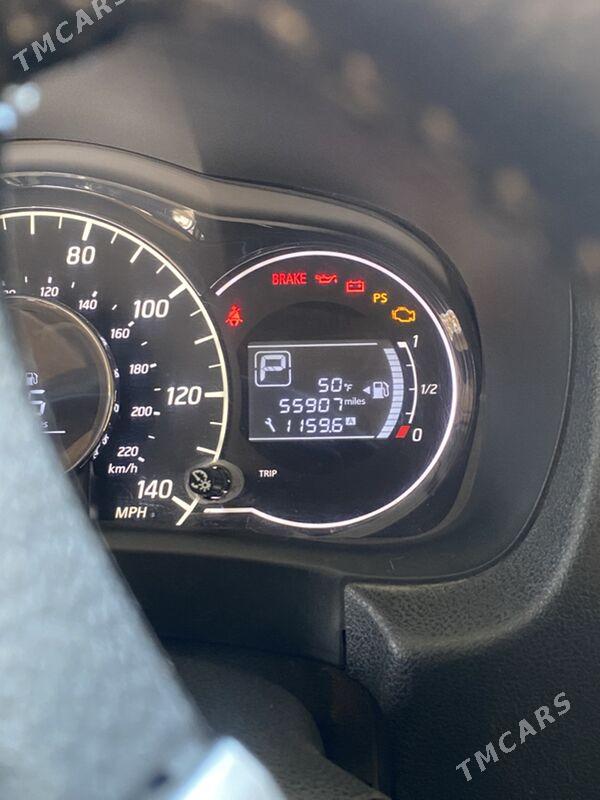 Nissan Versa 2015 - 140 000 TMT - Мары - img 6