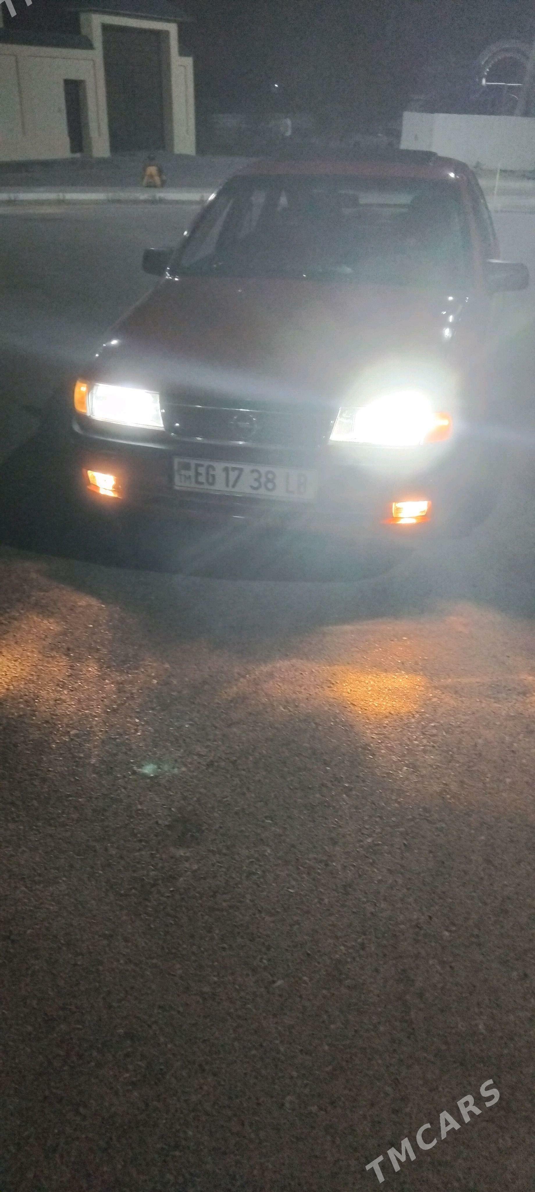 Opel Vectra 1990 - 35 000 TMT - Туркменабат - img 3