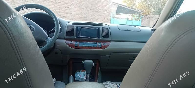 Toyota Camry 2005 - 190 000 TMT - Сакар - img 5