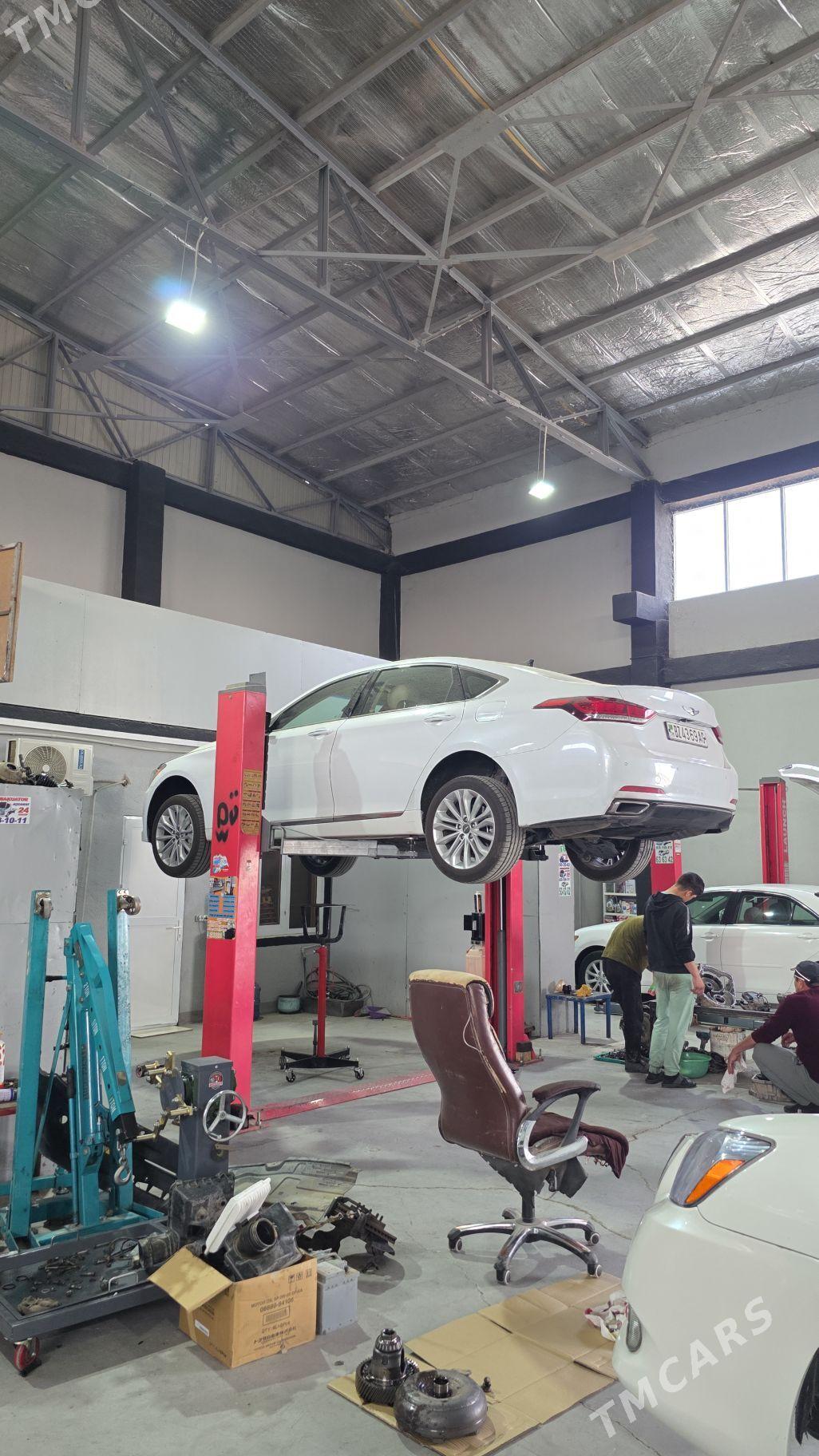 Genesis G80 2016 - 245 000 TMT - Podwoýski köç. (Bitarap Türkmenistan şaýoly) - img 1