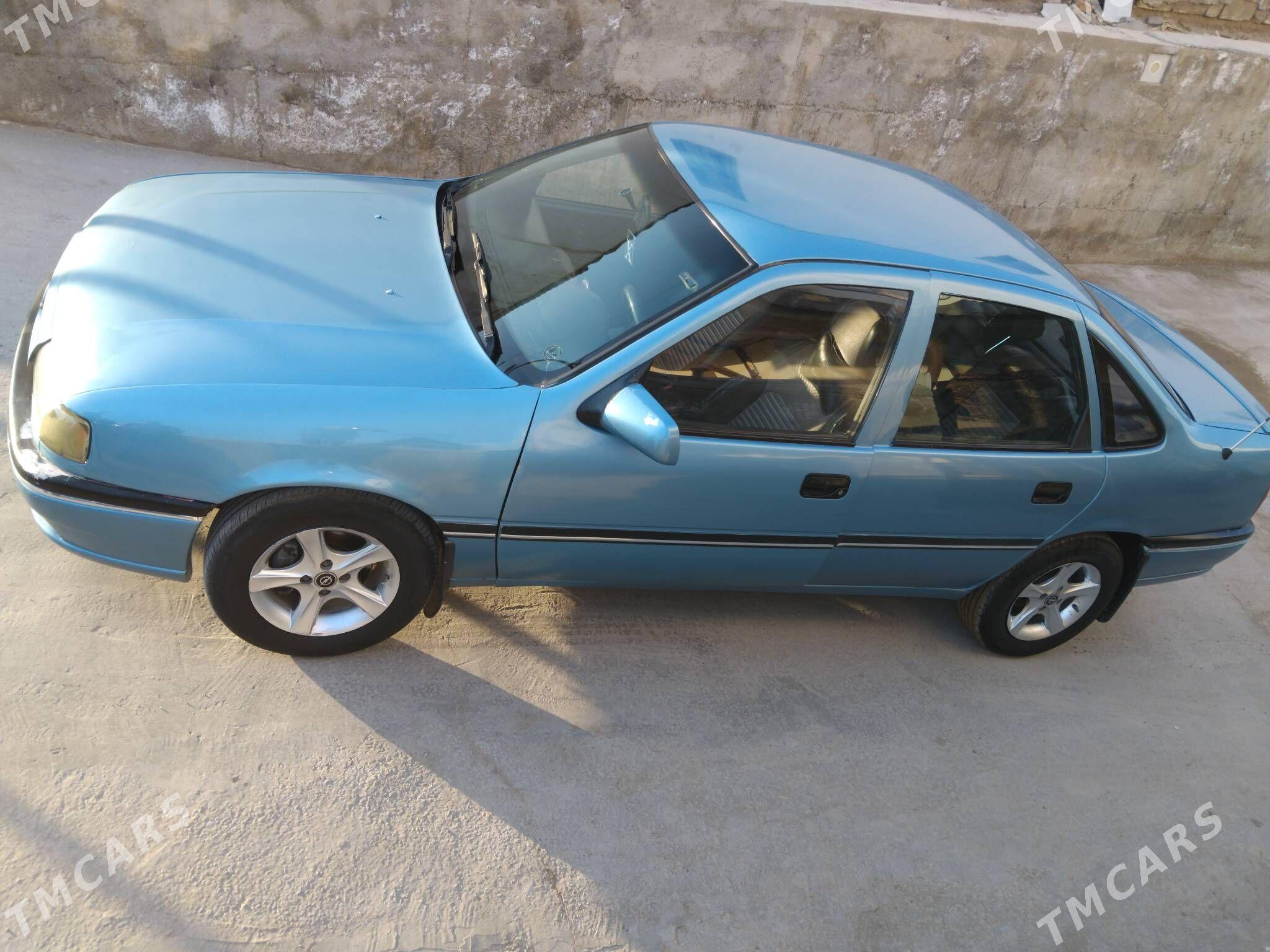Opel Vectra 1993 - 40 000 TMT - Farap - img 6