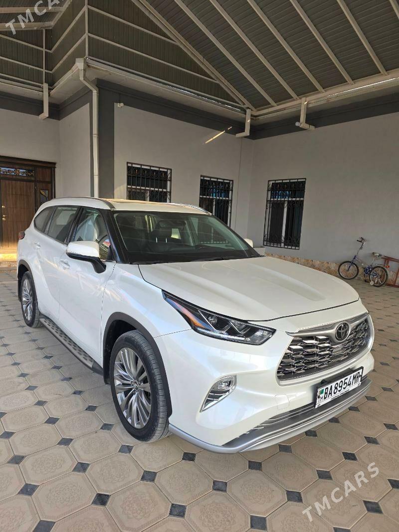 Toyota Highlander 2021 - 570 000 TMT - Мары - img 1
