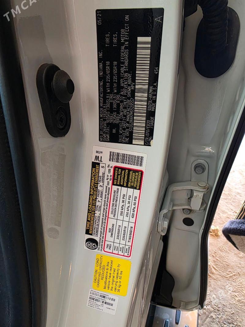 Toyota Highlander 2021 - 570 000 TMT - Мары - img 3