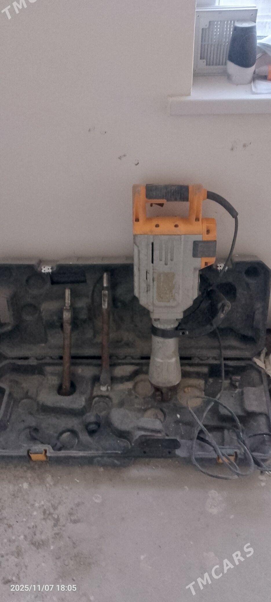 отбойник - Türkmenbaşy - img 3