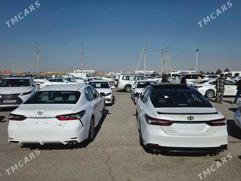 Toyota Camry 2022 - 285 000 TMT - Aşgabat - img 3