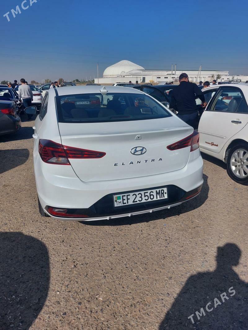 Hyundai Elantra 2020 - 220 000 TMT - Мары - img 4