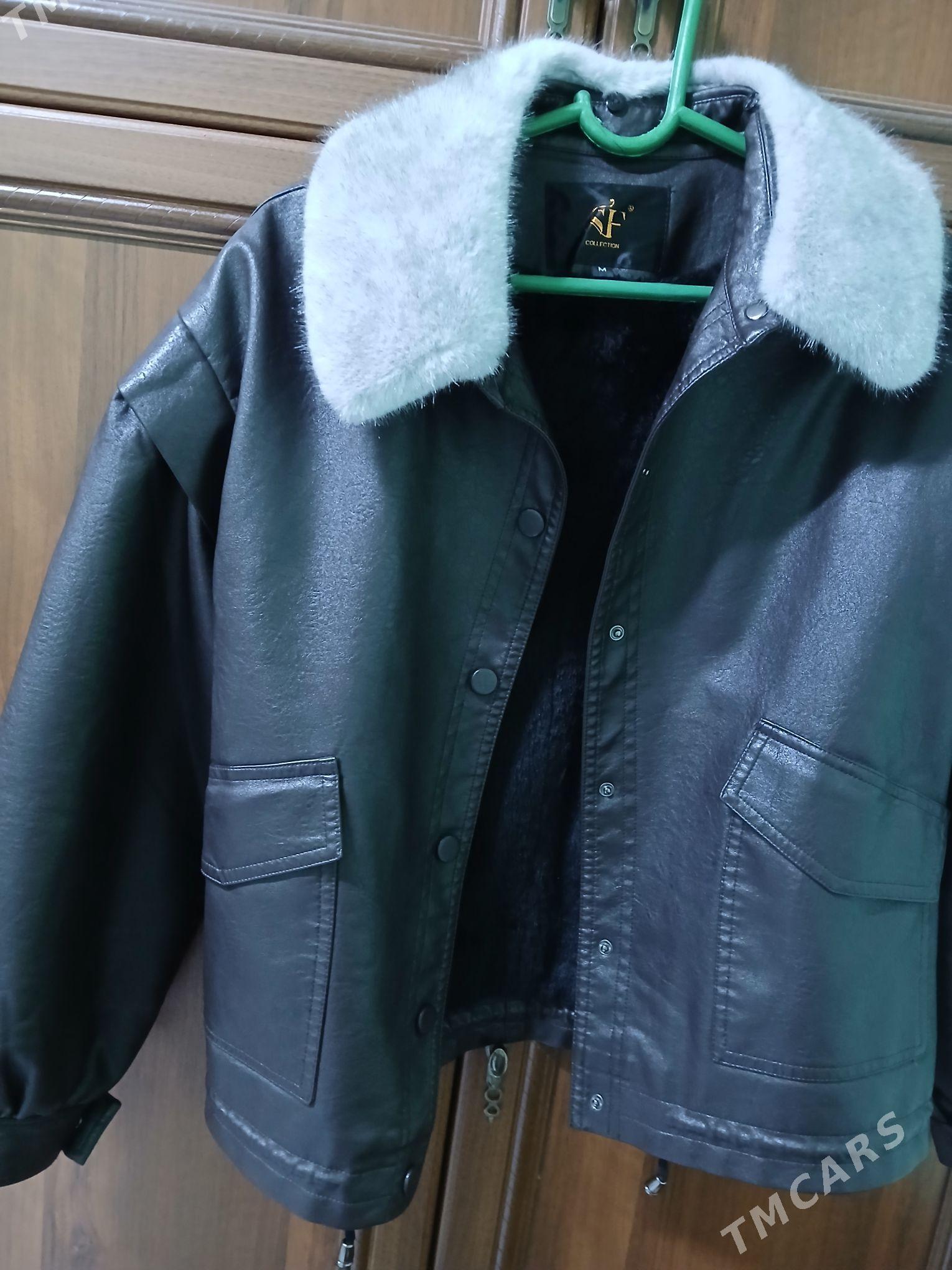 Koza kastum - Kim raýon - img 1