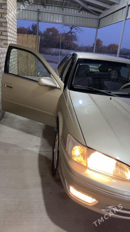 Toyota Camry 2001 - 175 000 TMT - Köneürgenç - img 4