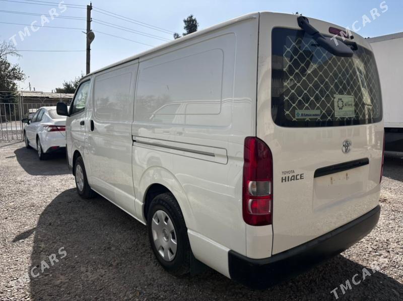 Toyota Hiace 2021 - 421 000 TMT - Мары - img 4