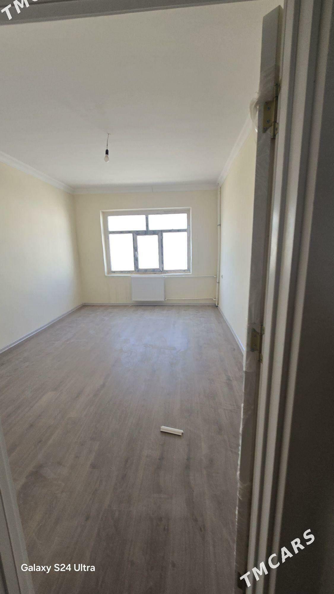 Anew panel 4/1 4 komnat 120m2 - Анев - img 2