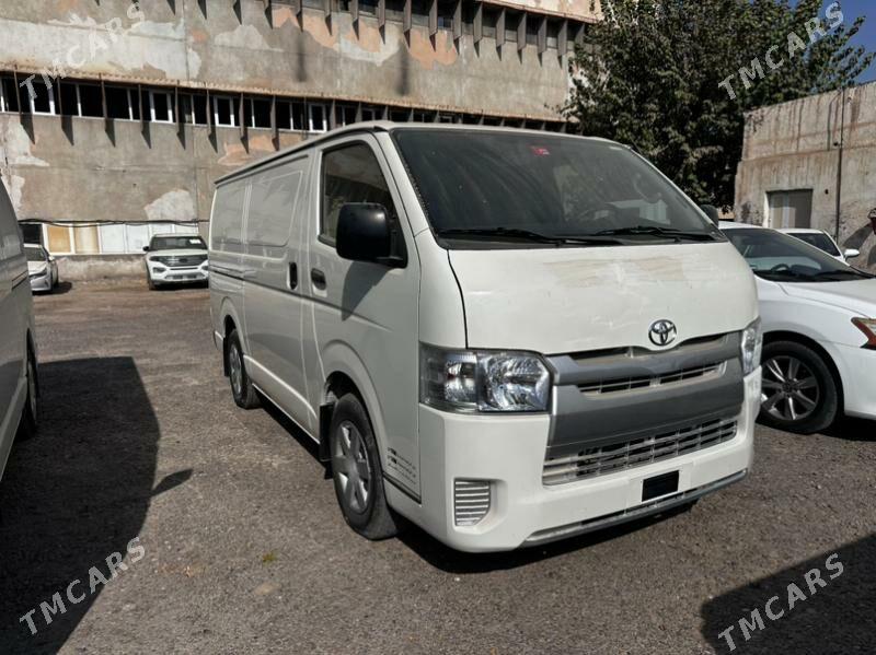 Toyota Hiace 2022 - 421 000 TMT - Мары - img 2