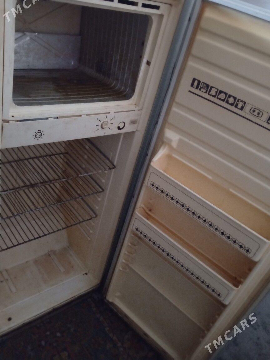 korpus holodilnik we kirmaşin - Хазар - img 2