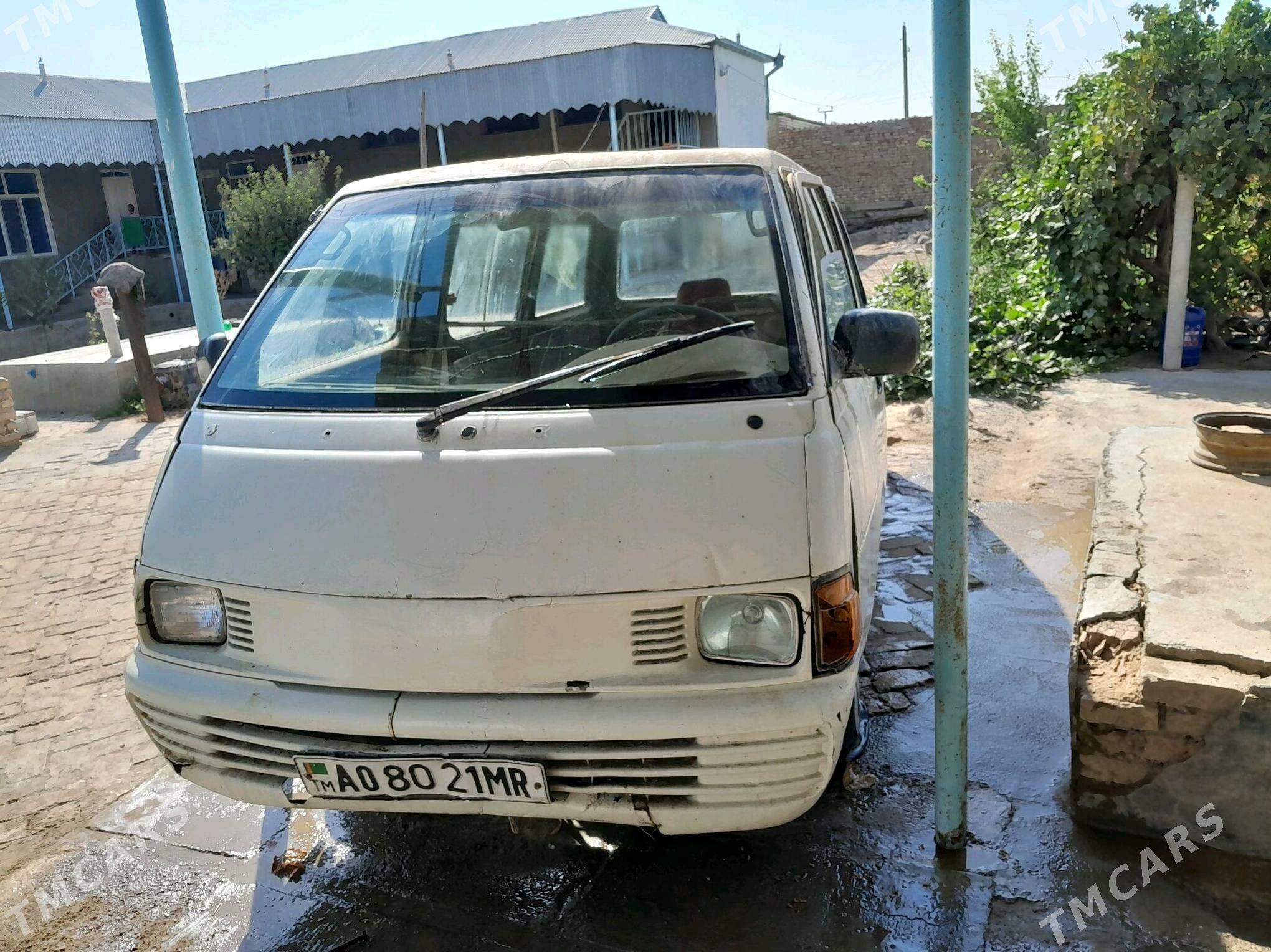 Toyota Town Ace 1992 - 12 000 TMT - Baýramaly - img 3