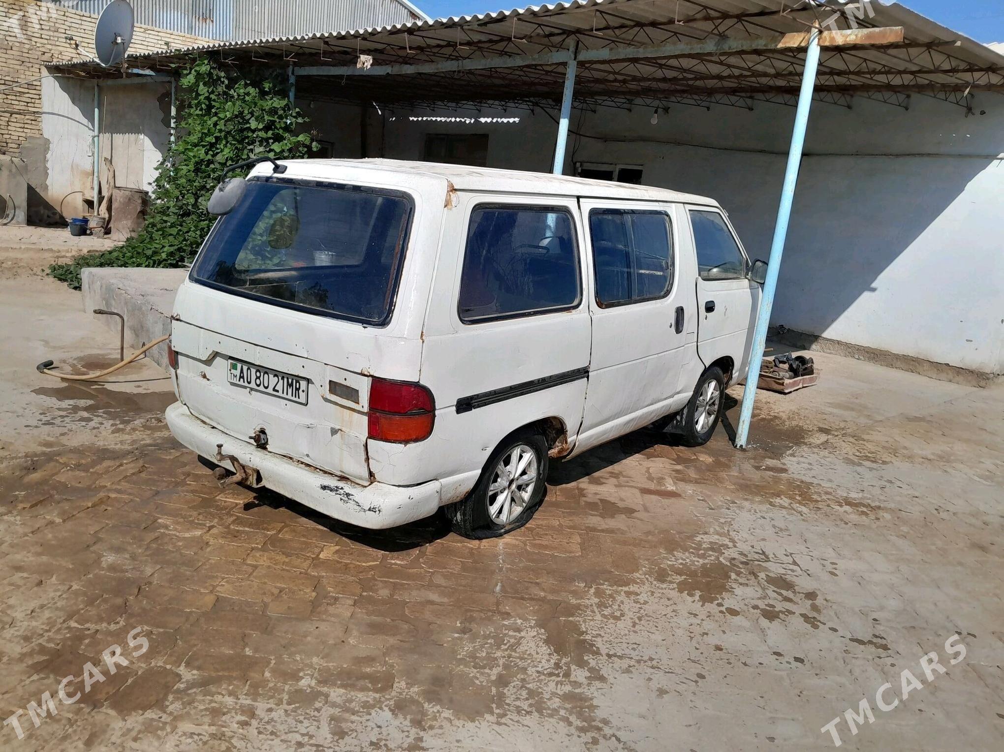 Toyota Town Ace 1992 - 12 000 TMT - Baýramaly - img 2