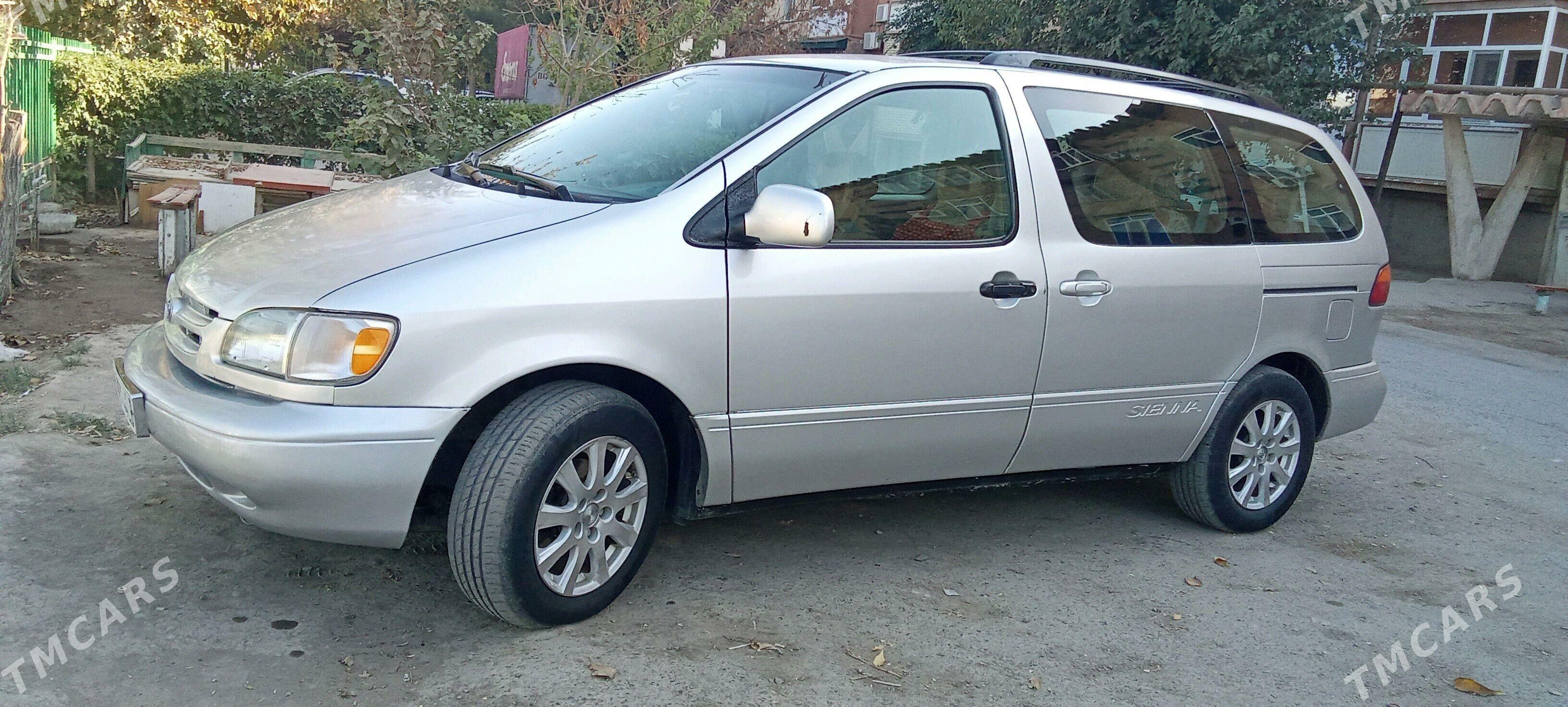 Toyota Sienna 1998 - 157 000 TMT - Türkmenabat - img 3