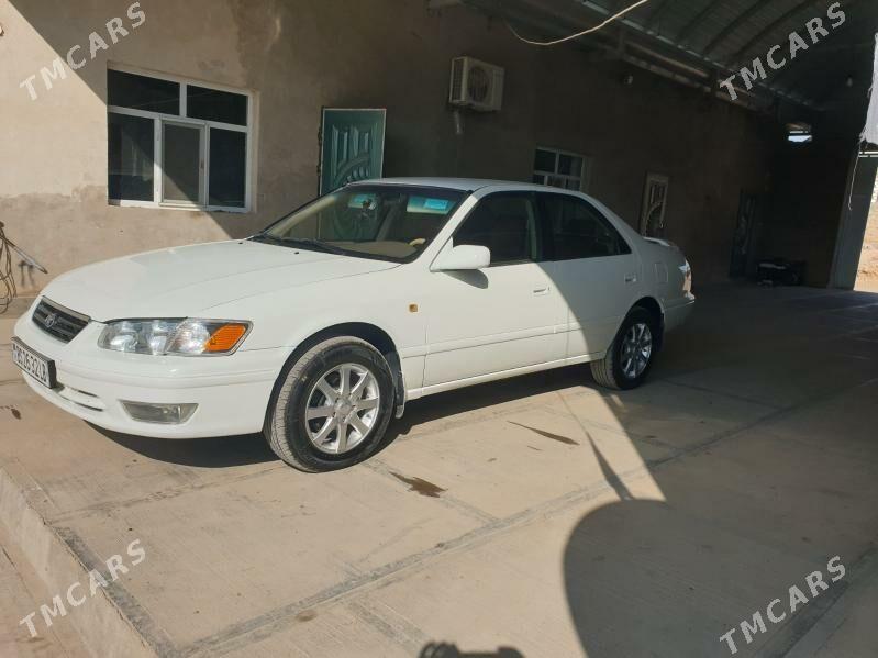 Toyota Camry 2000 - 156 000 TMT - Magdanly - img 2