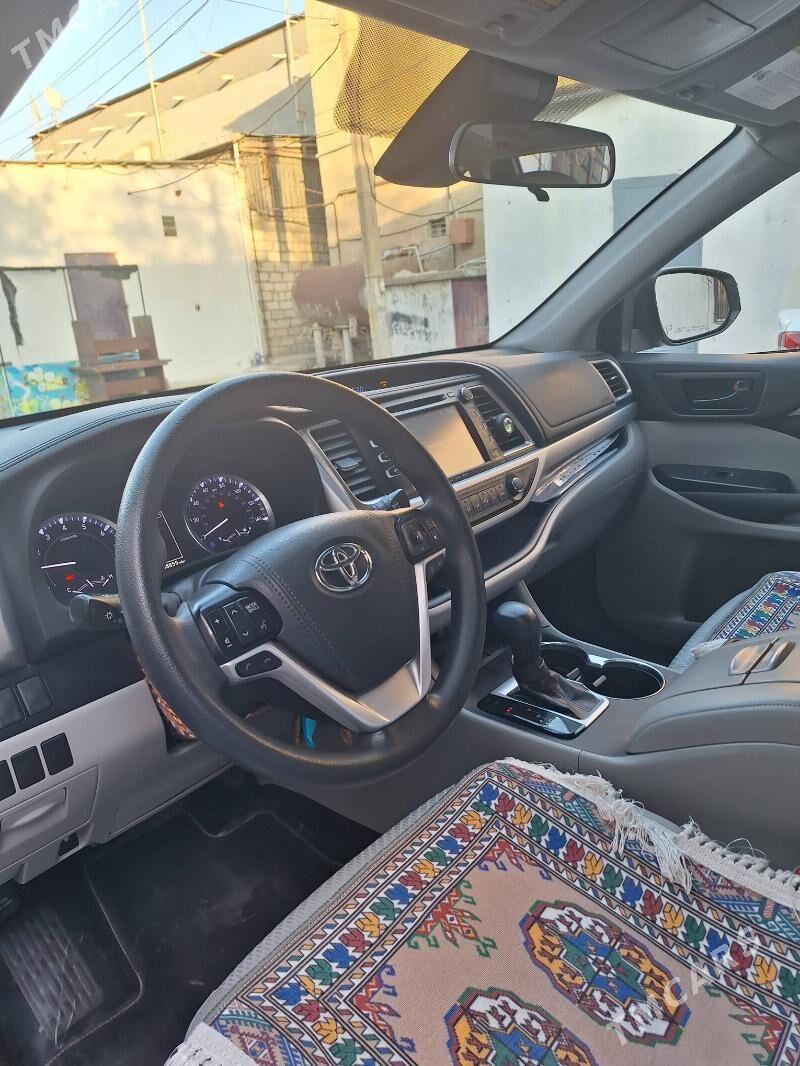 Toyota Highlander 2019 - 460 000 TMT - Балканабат - img 4