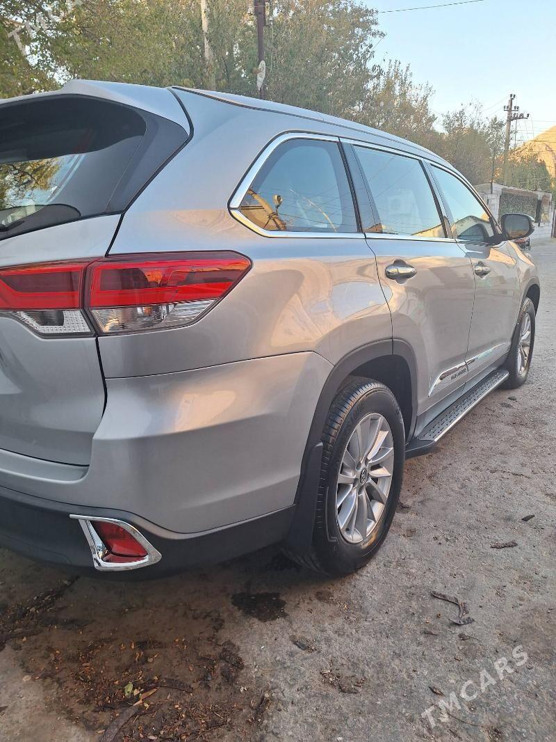 Toyota Highlander 2019 - 460 000 TMT - Балканабат - img 5
