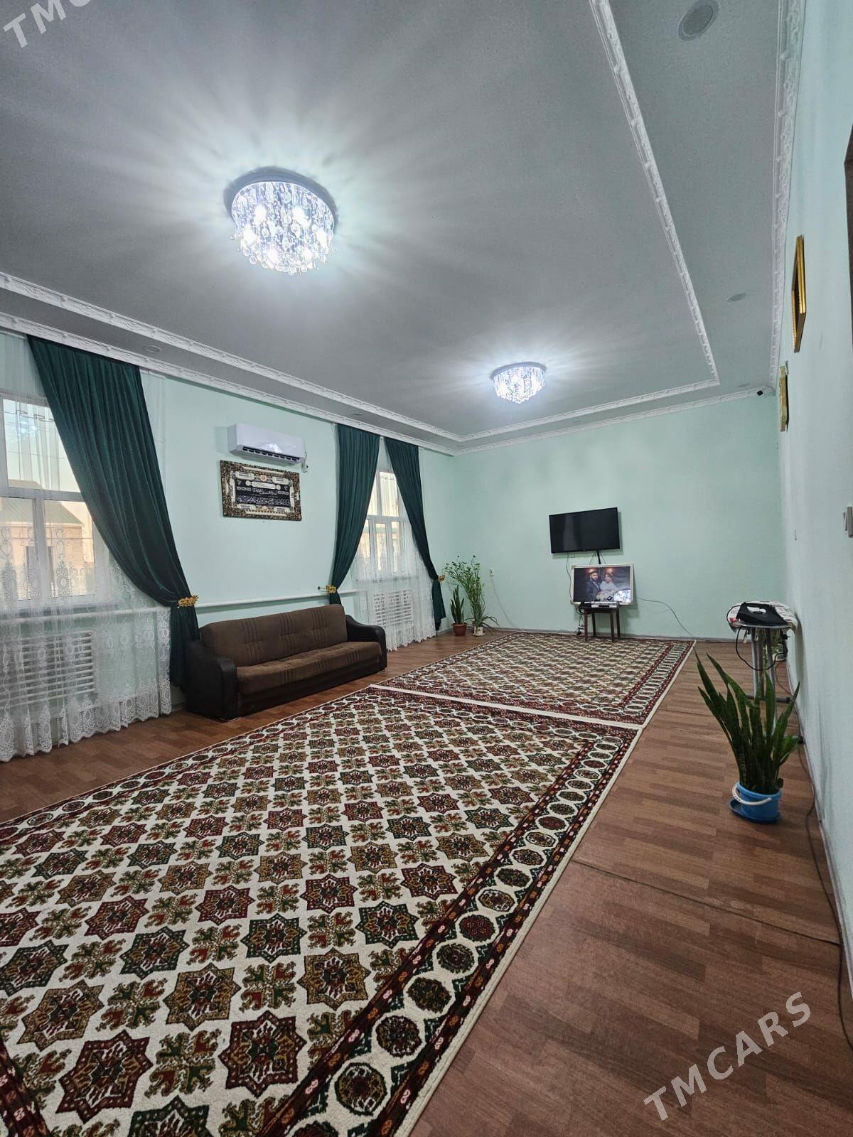 oz eyesinden satlyk - Туркменабат - img 1