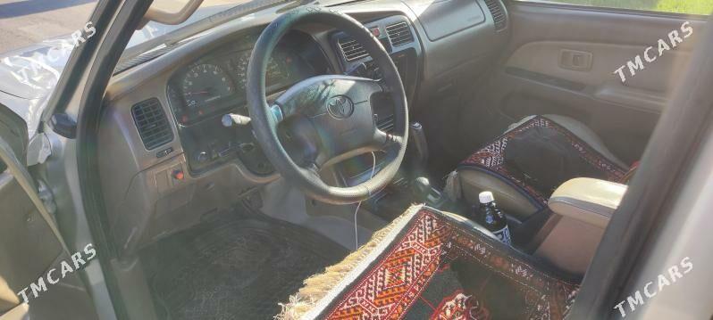 Toyota 4Runner 2002 - 147 000 TMT - Мары - img 8