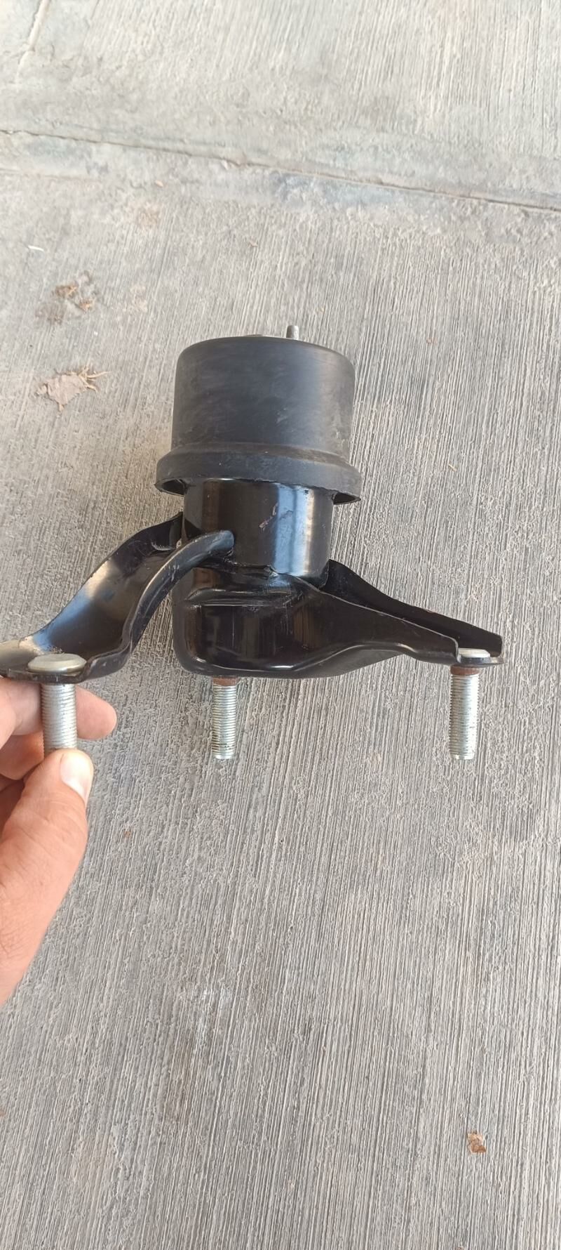 2,4 paduska 400 TMT - Garabekewül - img 2