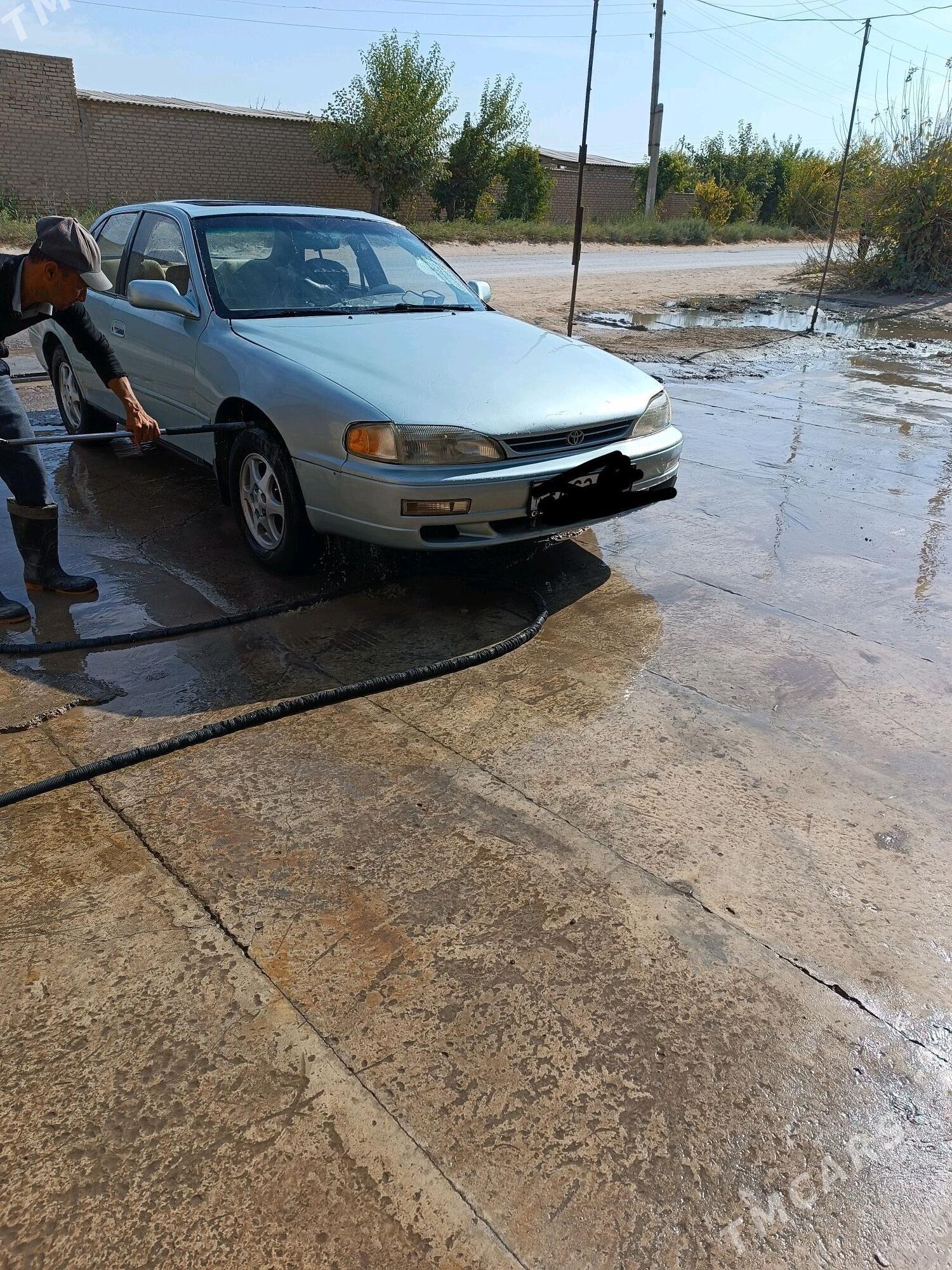 Toyota Camry 1995 - 90 000 TMT - Halaç - img 2