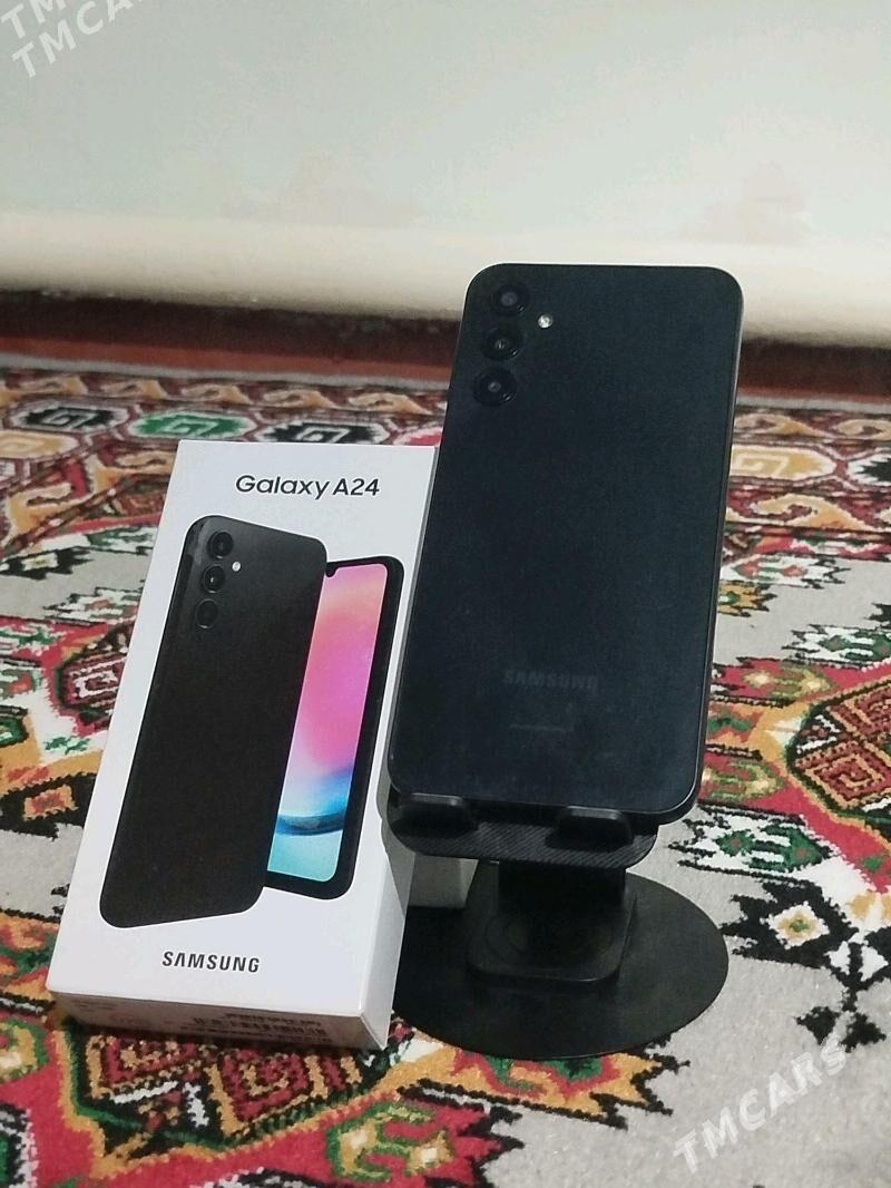 Samsung A24 - Mary - img 2