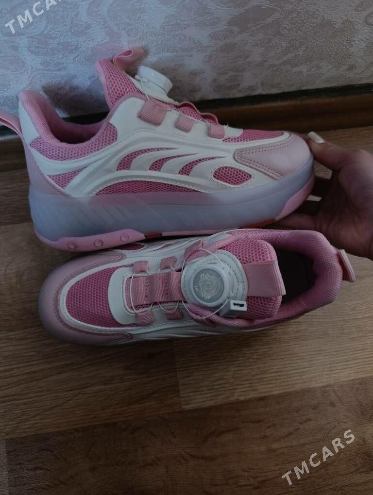 пенни борт/роликовые кроссовки - 9 мкр - img 1