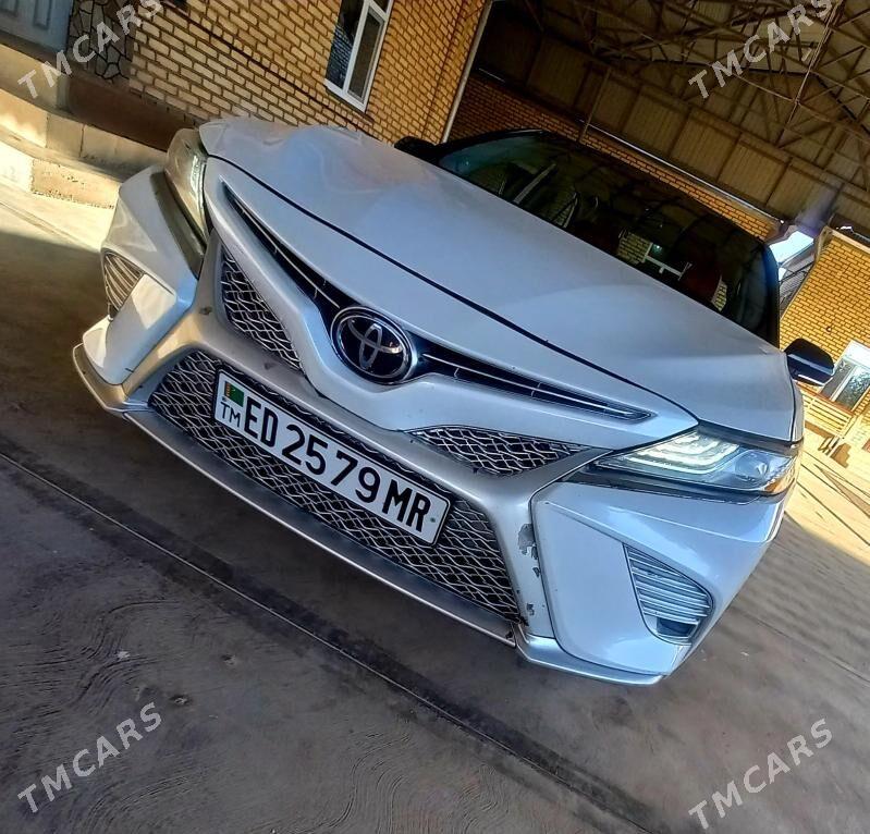 Toyota Camry 2018 - 280 000 TMT - Мары - img 3