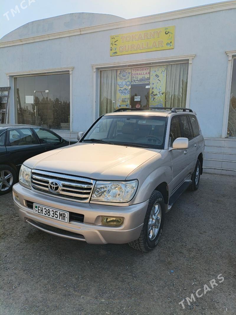 Toyota Land Cruiser 2004 - 270 000 TMT - Мары - img 1