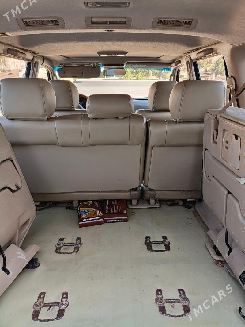 Toyota Land Cruiser 2004 - 270 000 TMT - Мары - img 5